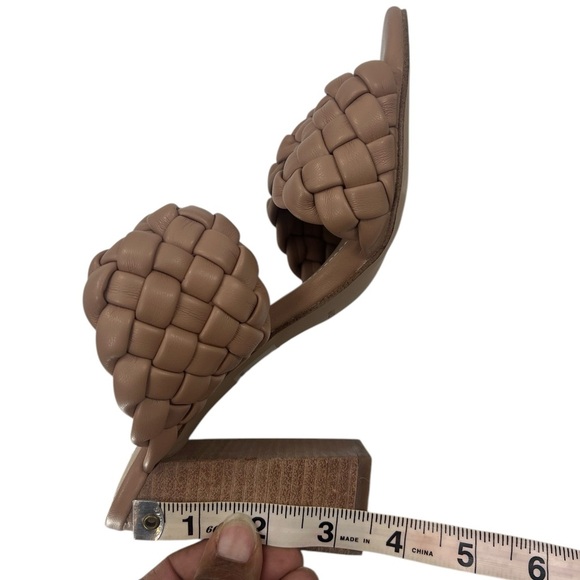 Steve Madden Tan Braided Twist Open Toe Sandals 7 - Picture 11 of 11